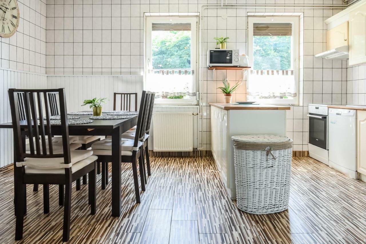 Balatonfuered Apartmanhaz Екстер'єр фото