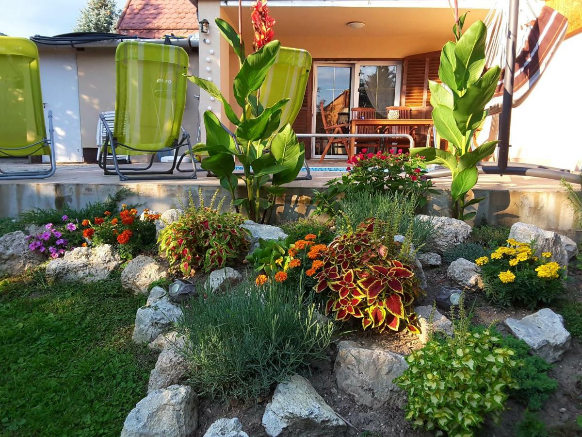 Balatonfuered Apartmanhaz Екстер'єр фото